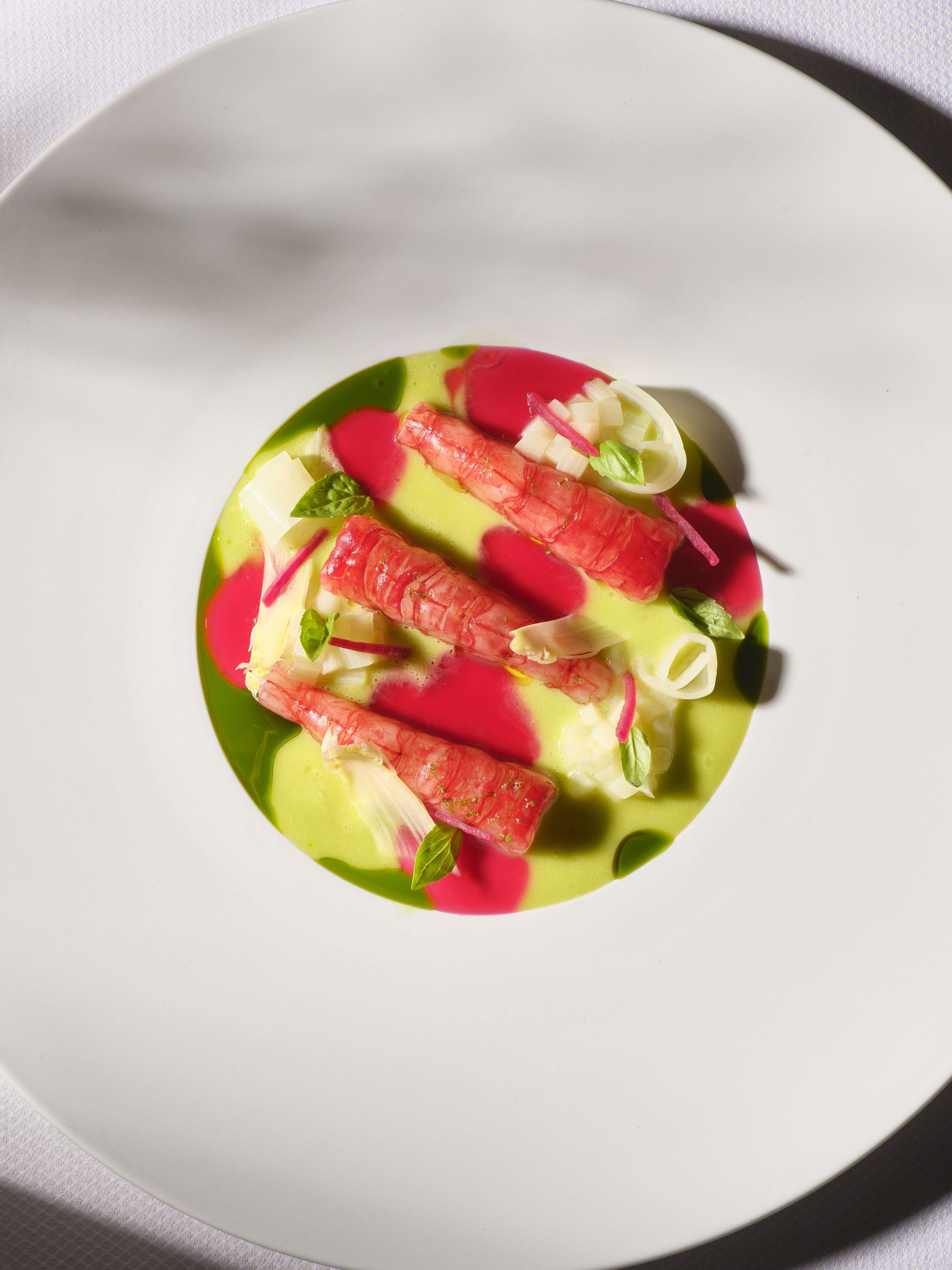 Anantara_Palazzo_Naiadi_Rome_Hotel_INEO_Restaurant_Red_Prawns_Asparagus