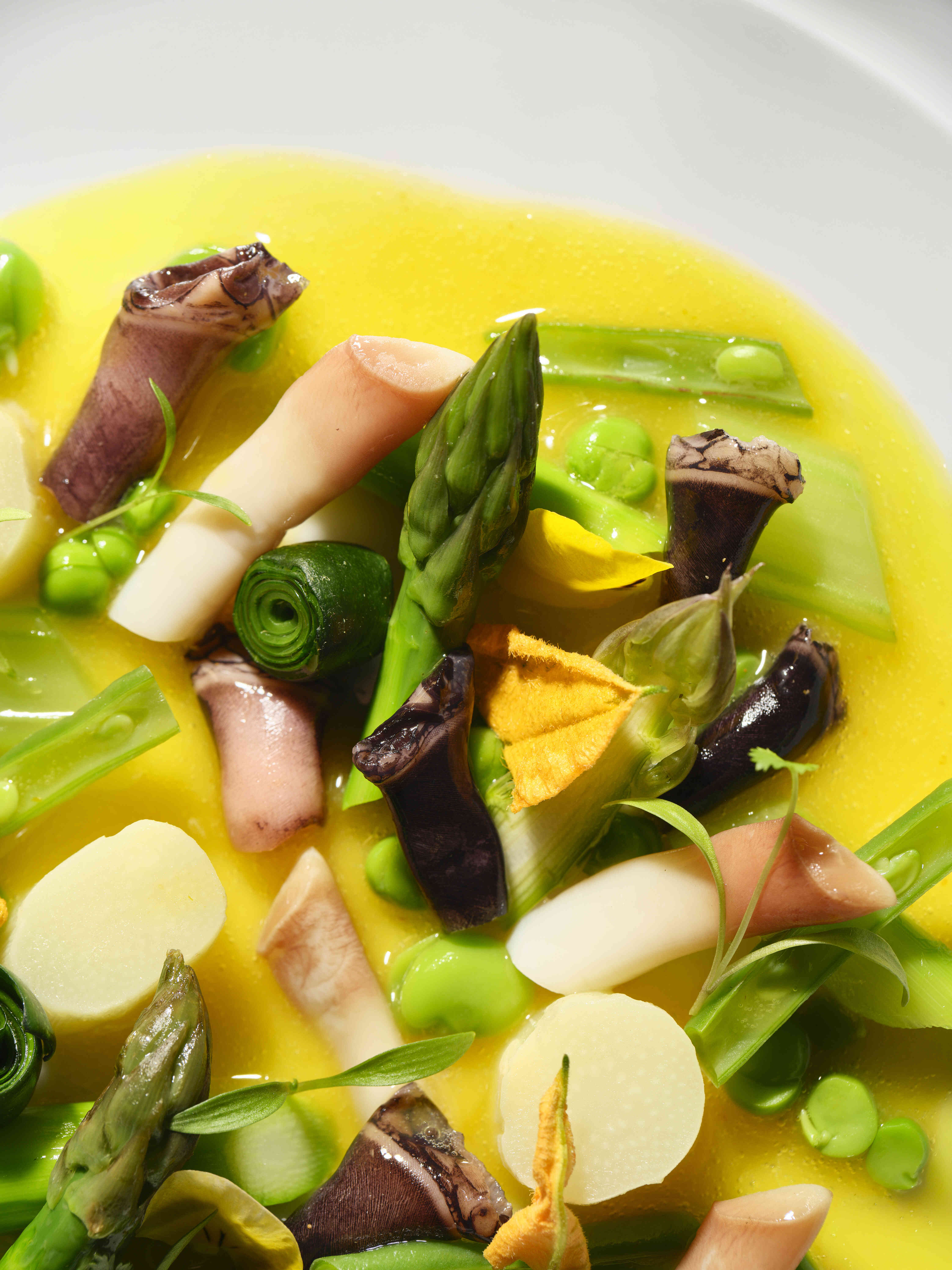 Anantara_Palazzo_Naiadi_Rome_Hotel_INEO_Restaurant_Spring vegetables_Molluscs